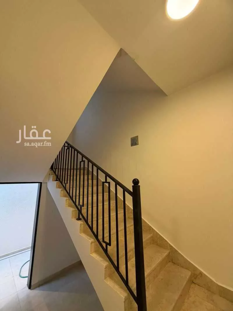 دور 4 غرف في السلام 4