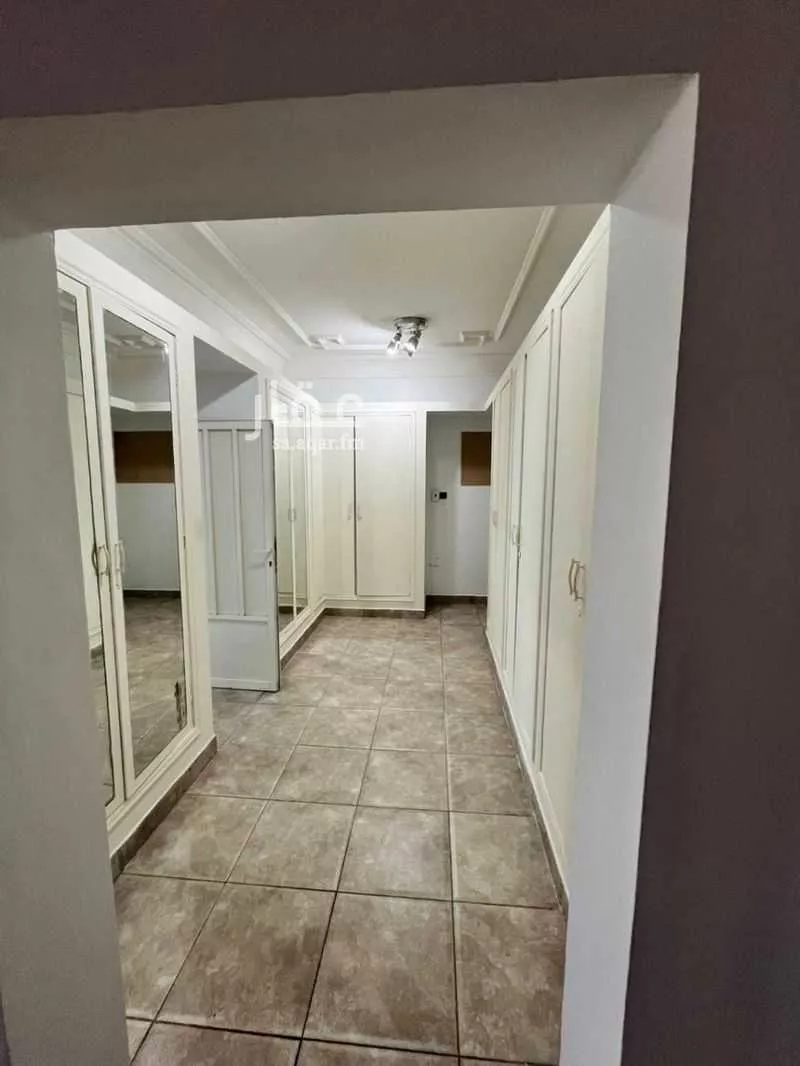 6 bedroom villa in Al Hamra 3