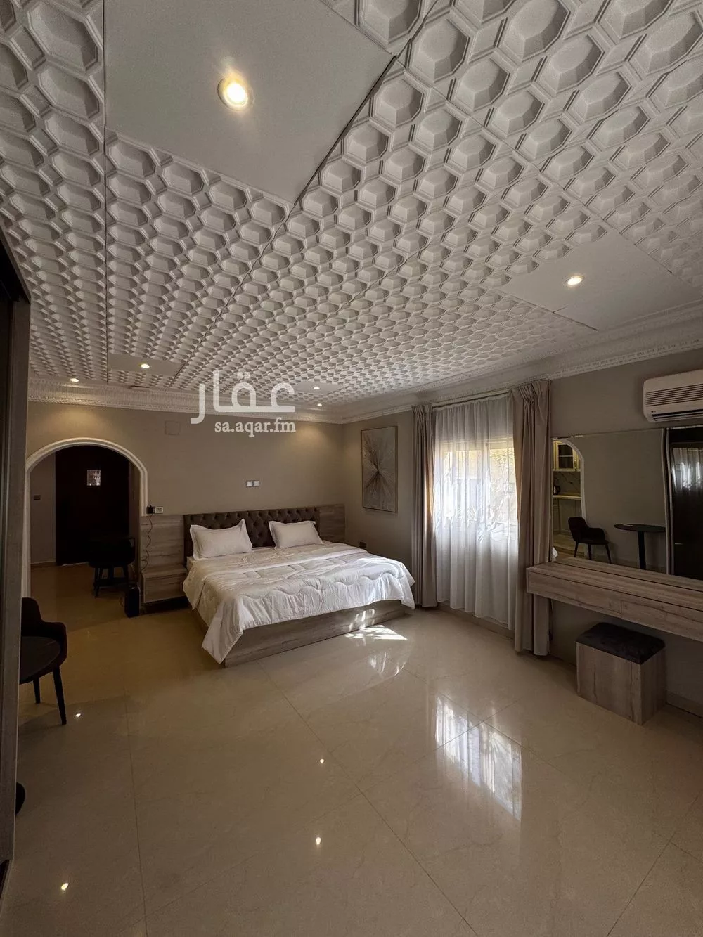 شقة 1 غرف في العليا 4