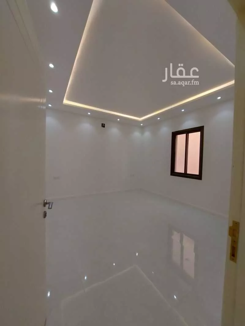 4 bedroom villa in Al Ghnamiah, Riyadh 5