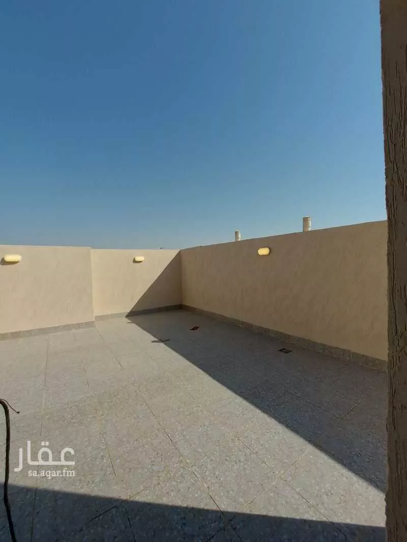 5 bedroom villa in Al Ghnamiah, Riyadh 7