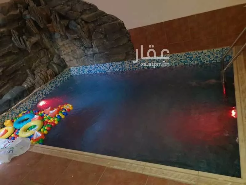 فيلا 8 غرف في المحمدية 3