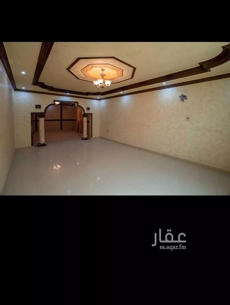 8 bedroom villa in East Beach 5