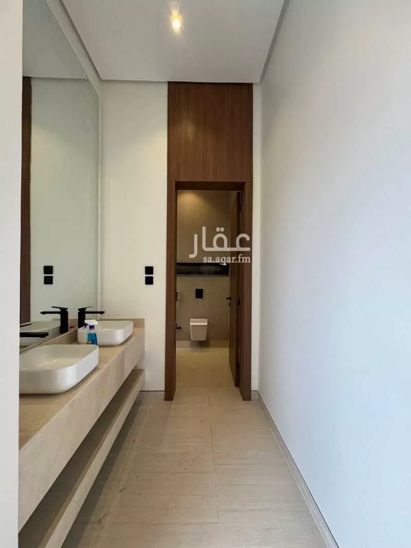 6 bedroom villa in Ash Shulah 5