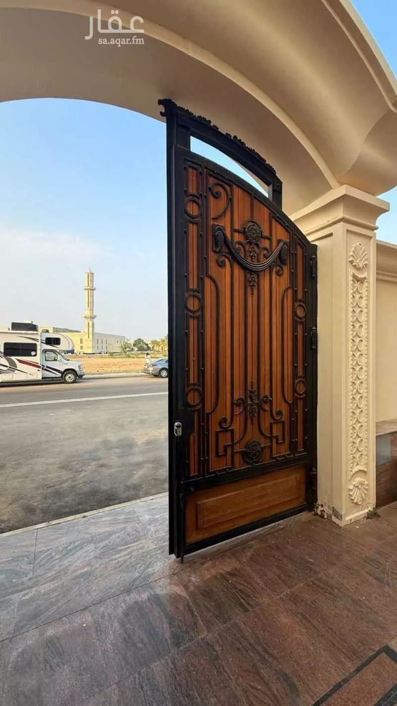 فيلا 9 غرف في المرجان 3