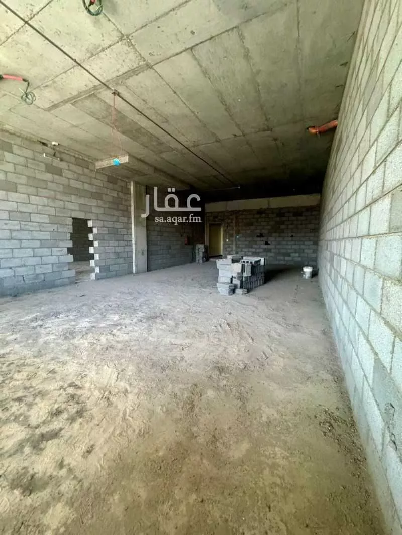 shop in Al Difa, Madinah 6