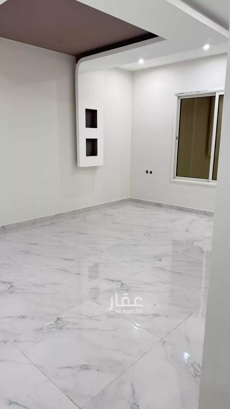 5 bedroom apartment in Al Sadd 3