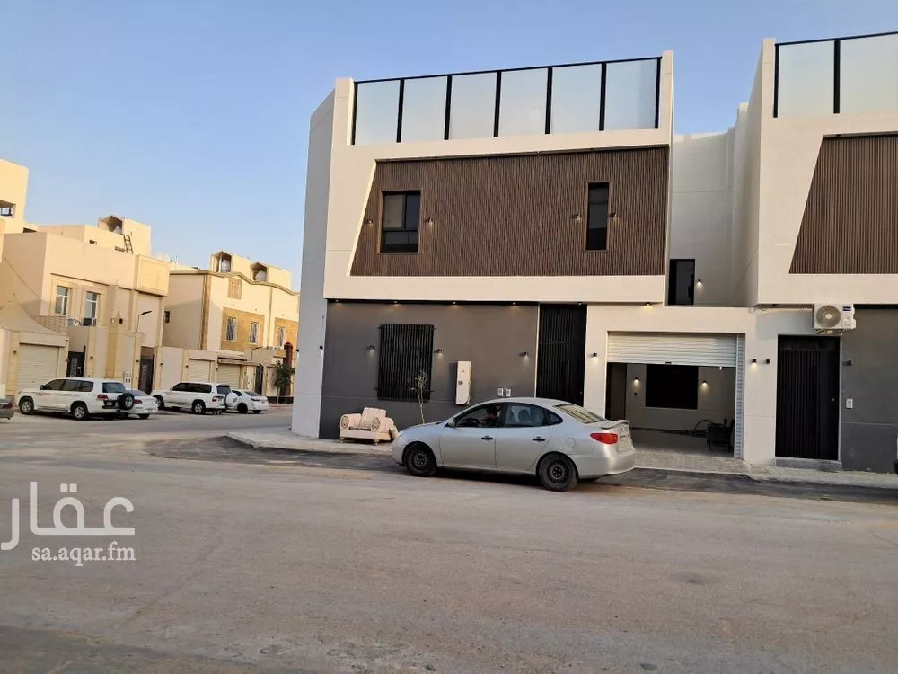 5 bedroom villa in Dhahrat Laban 2