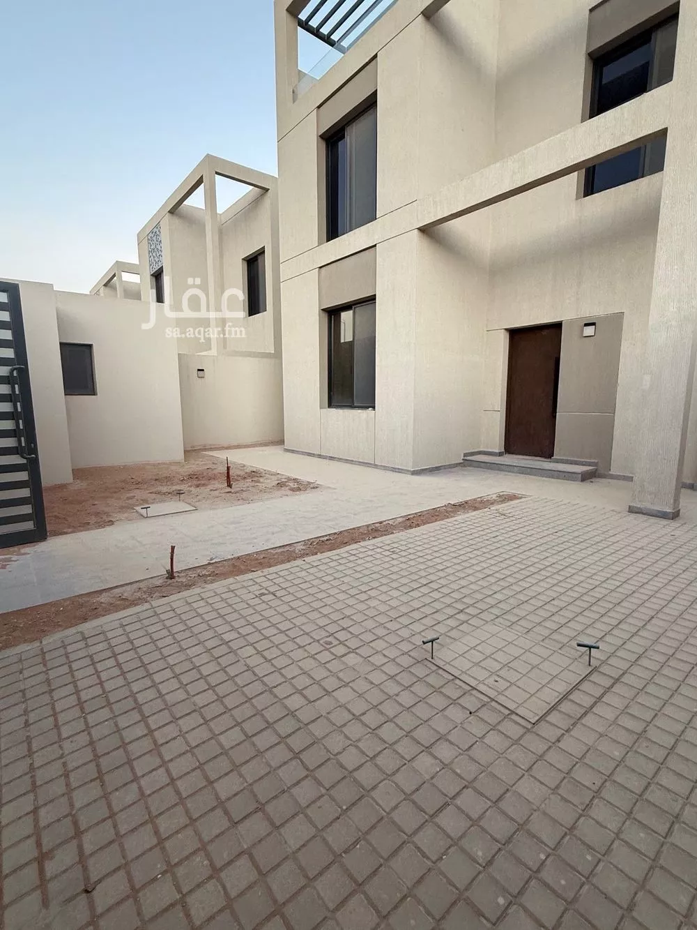 فيلا 5 غرف في الرياض 3