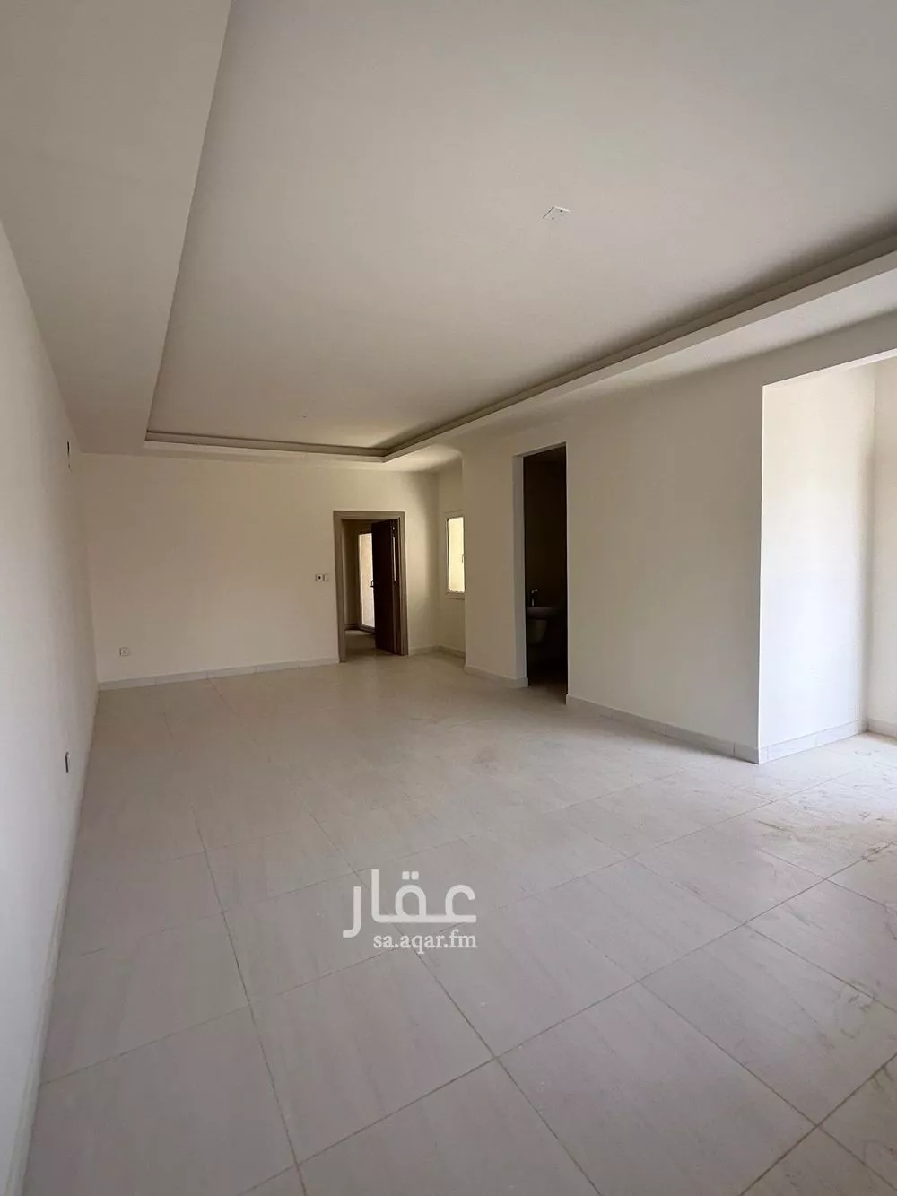 فيلا 5 غرف في العارض 2