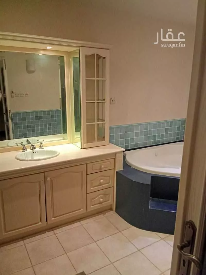 4 bedroom villa in Al Sulaimaniyyah, Riyadh 6