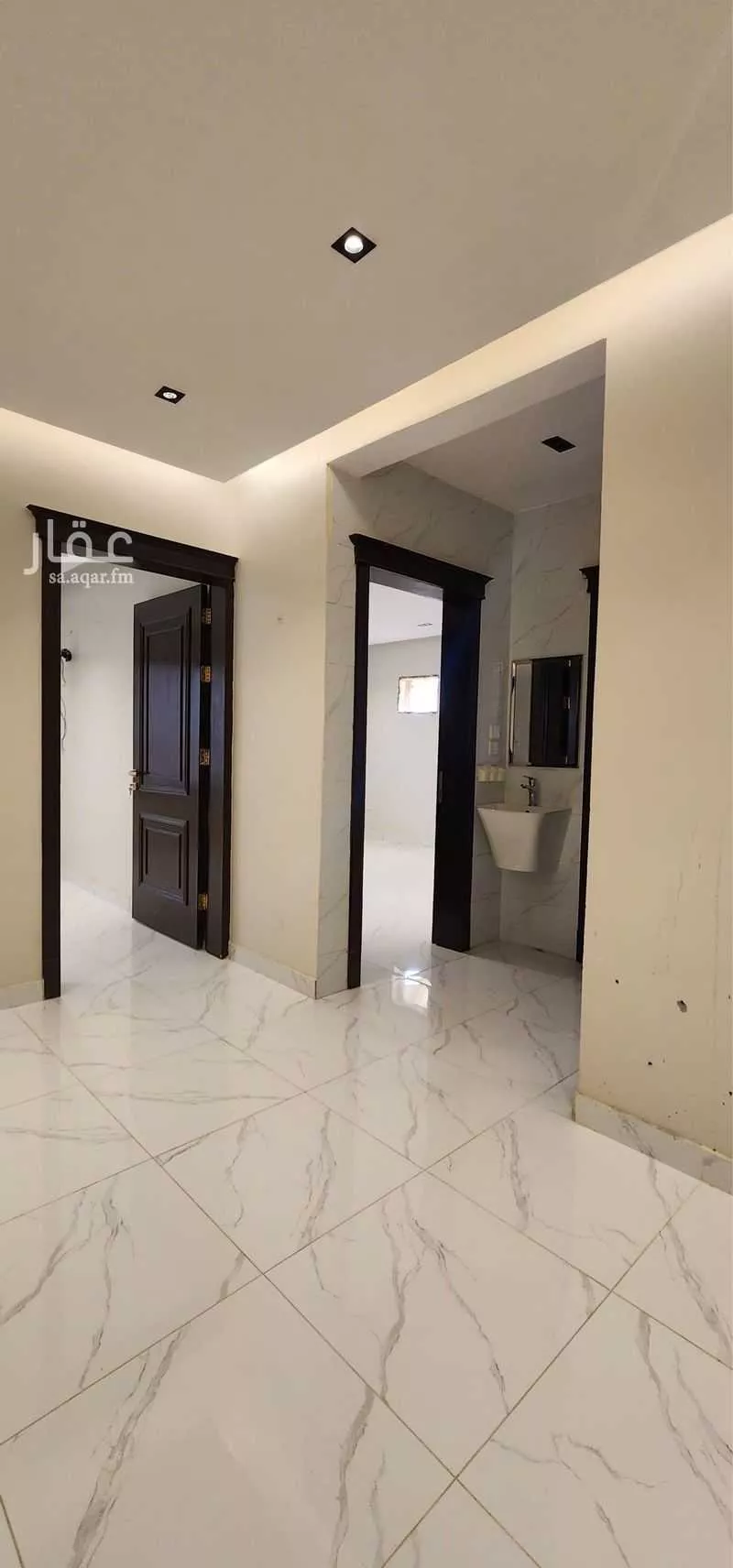 4 bedroom apartment in Al Bashaer, Jeddah 5