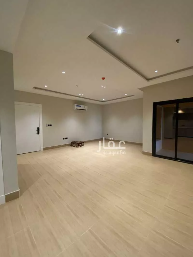 شقة 3 غرف في السيف 5