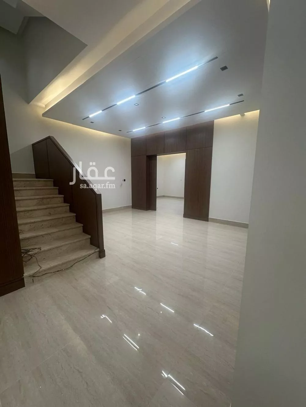 6 bedroom villa in Al Narjis 5