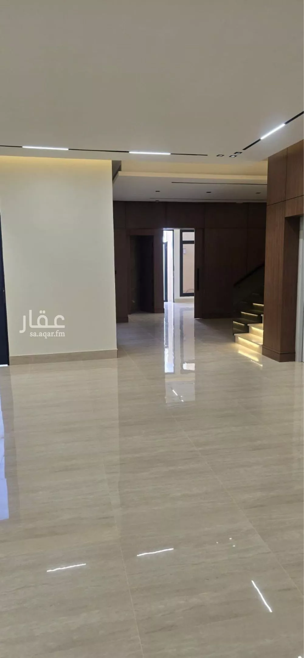 فيلا 6 غرف في النرجس 4