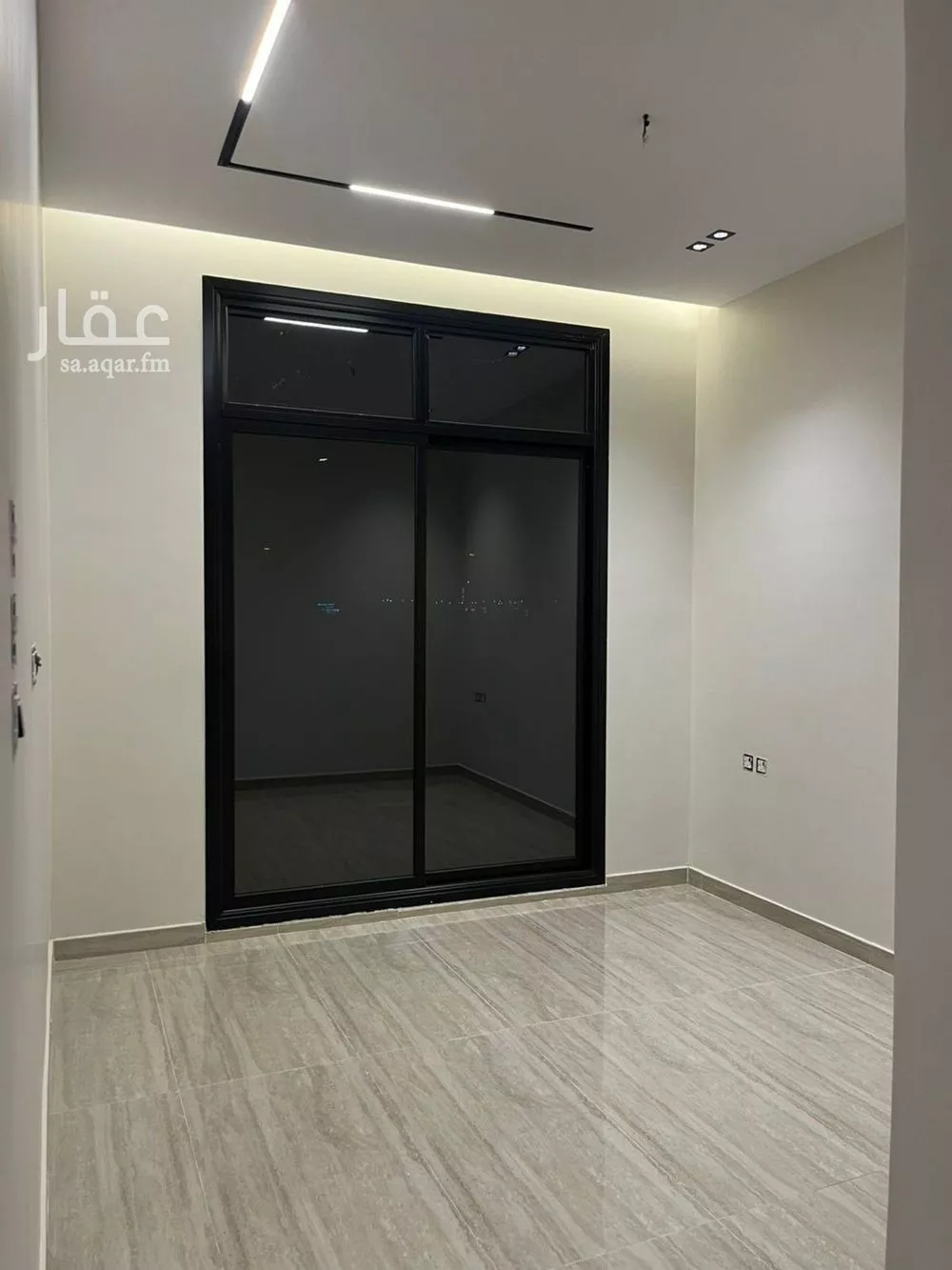 5 bedroom villa in Al Rimal 2