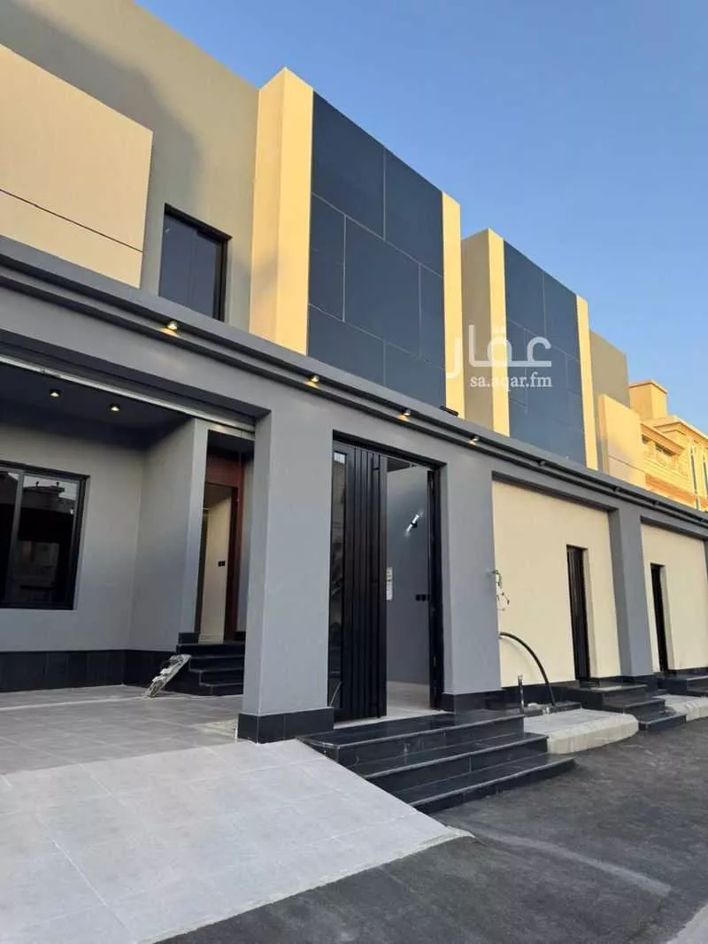 فيلا 13 غرف في طيبة 1