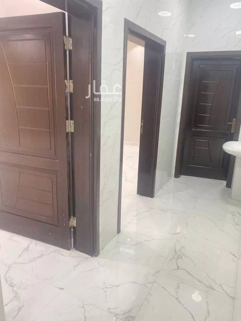 4 bedroom apartment in Al Baraka, Madinah 6