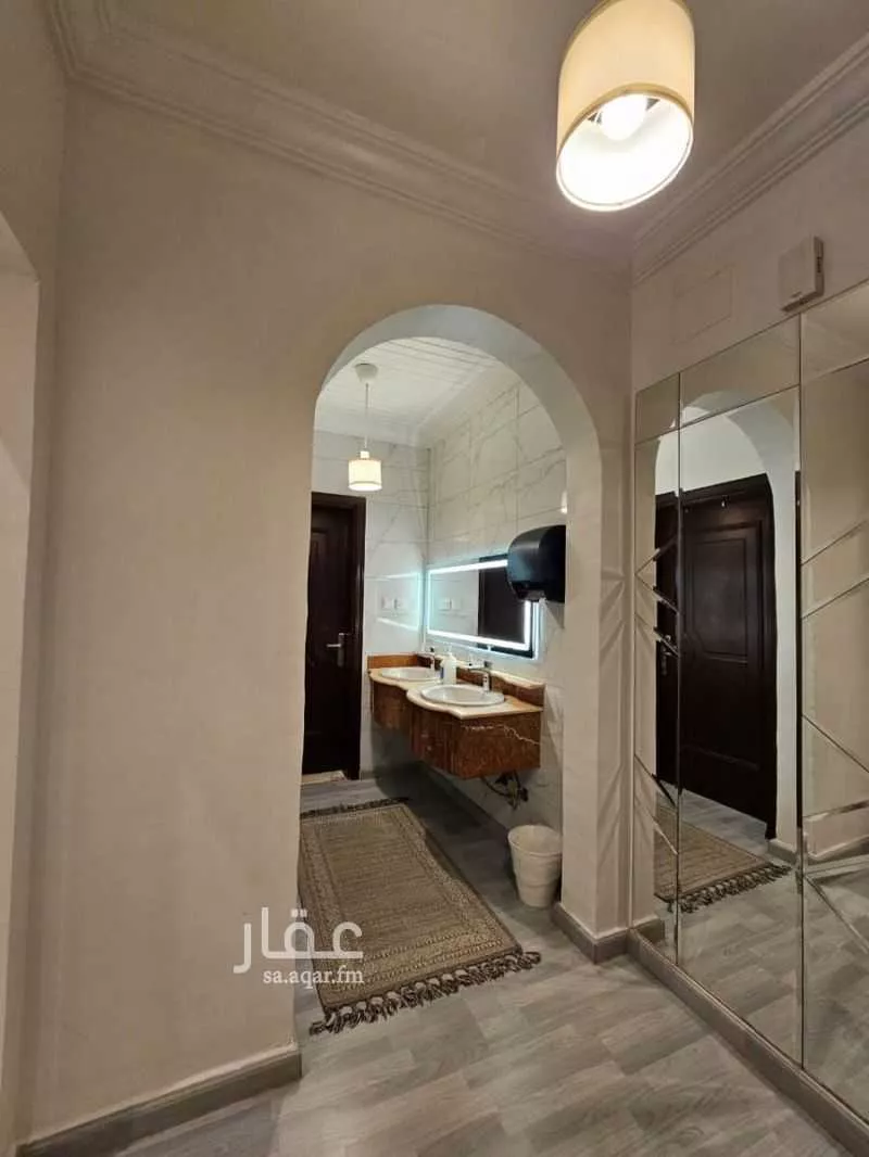 شقة 5 غرف في الفيصلية 3