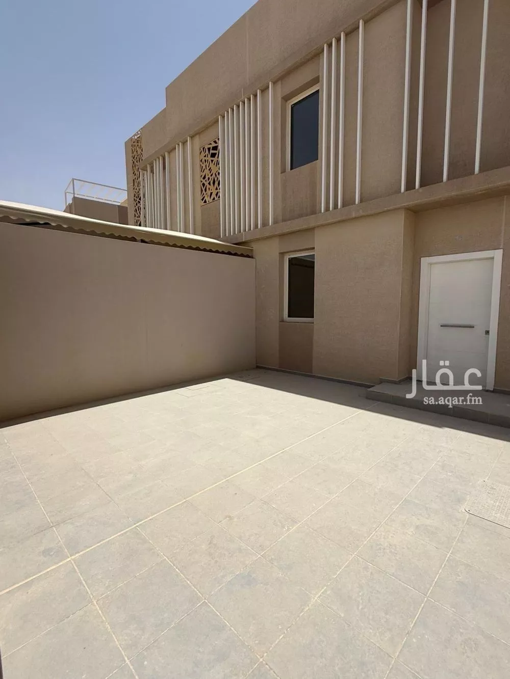 فيلا 5 غرف في العارض 4