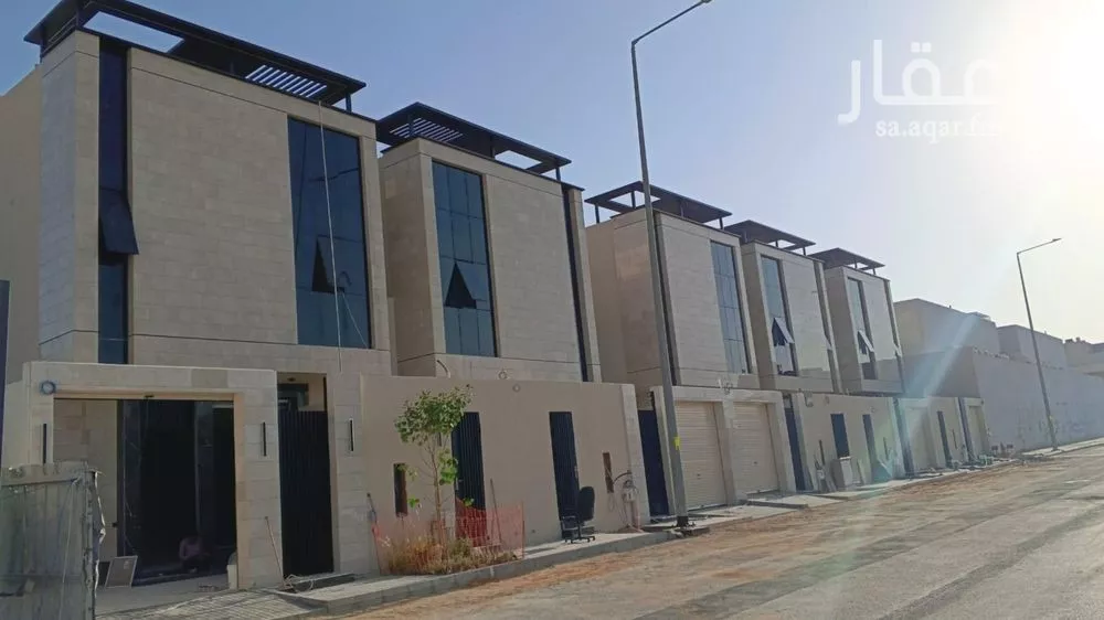 فيلا 4 غرف في النرجس