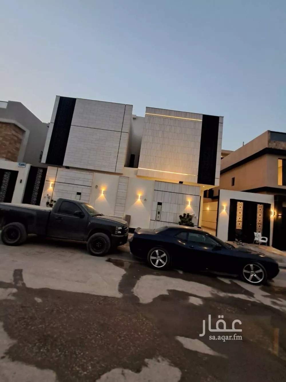 فيلا 4 غرف في النرجس