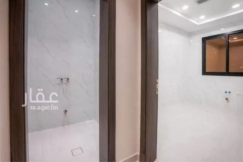 شقة 4 غرف في الواحة 3