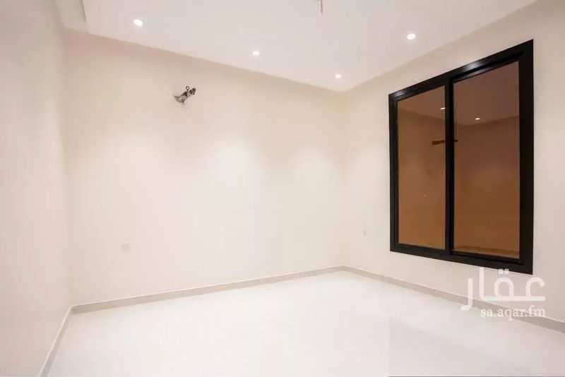 شقة 4 غرف في الواحة 4