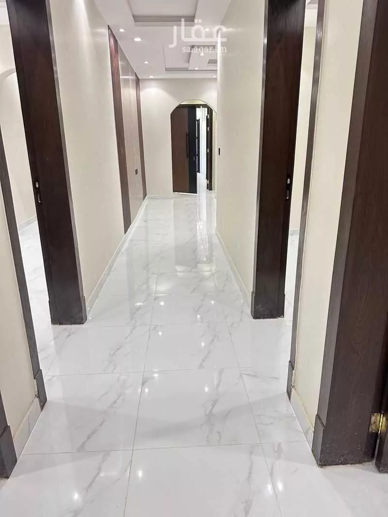 شقة 5 غرف في مريخ 4