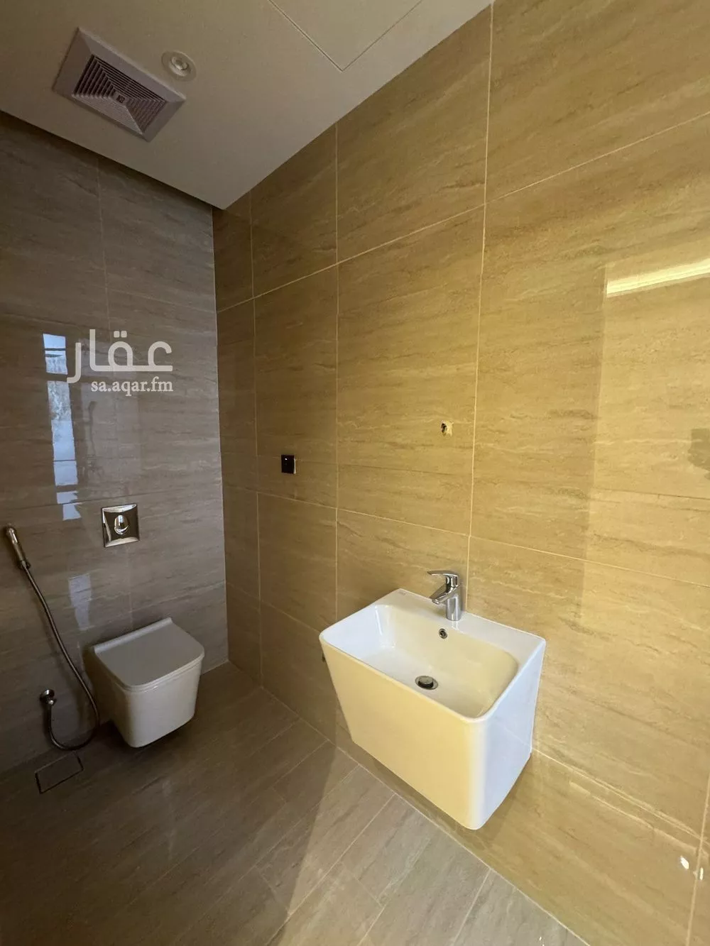 2 bedroom apartment in Eastern Province 4