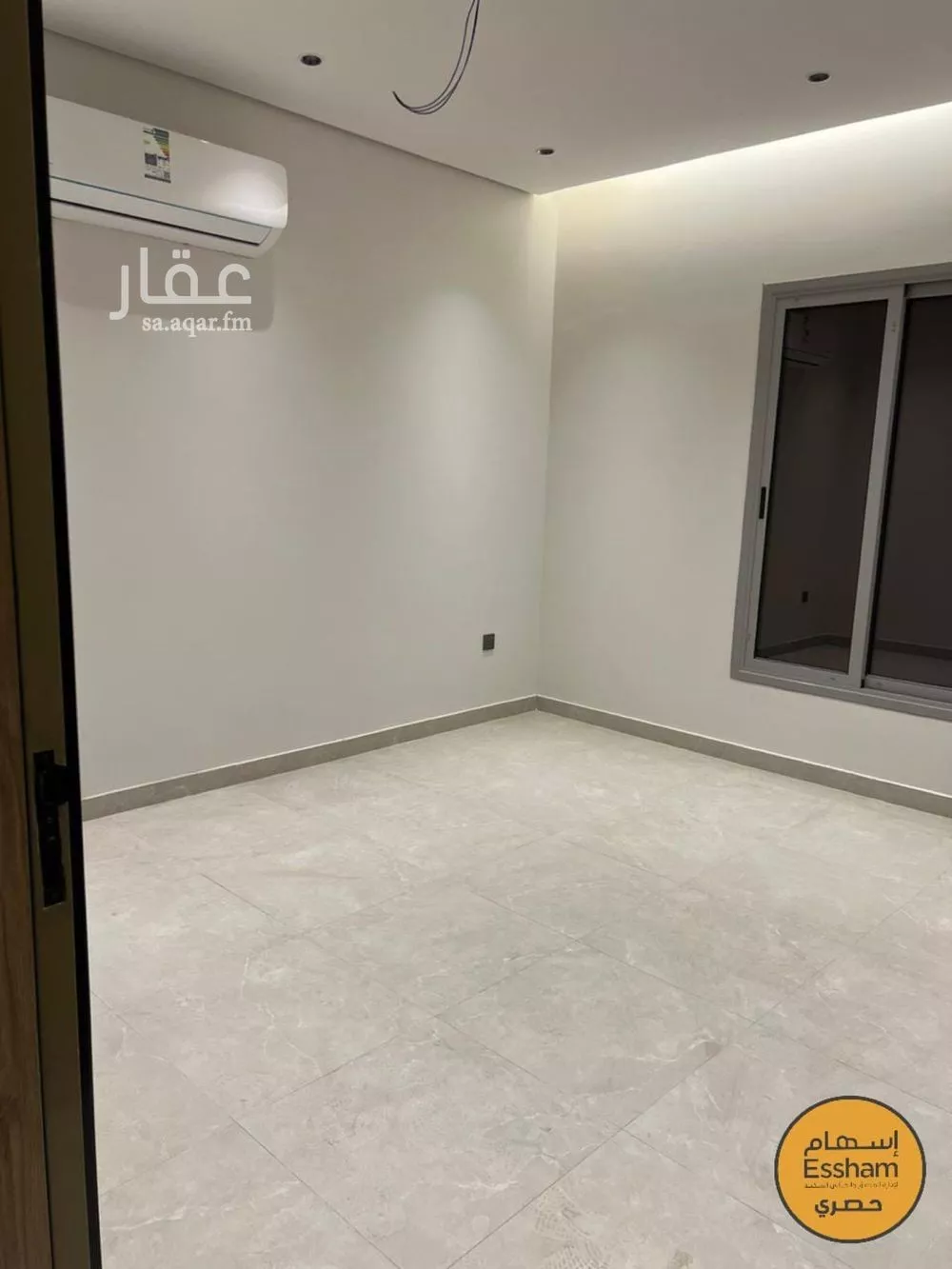 شقة 3 غرف في السيف 4