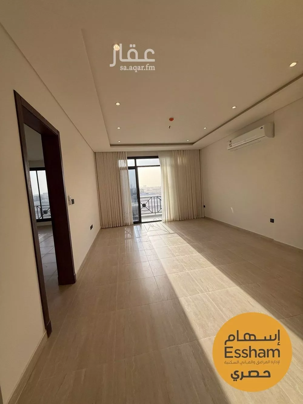 شقة 3 غرف في السيف 4