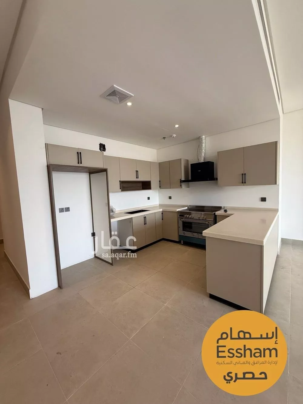 شقة 3 غرف في الحزام الذهبي 4