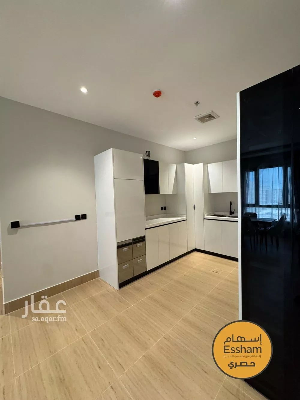 شقة 3 غرف في السيف 4