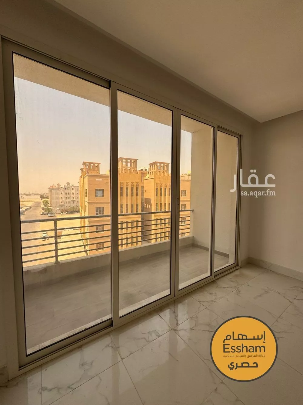 شقة 3 غرف في الحمرا 1