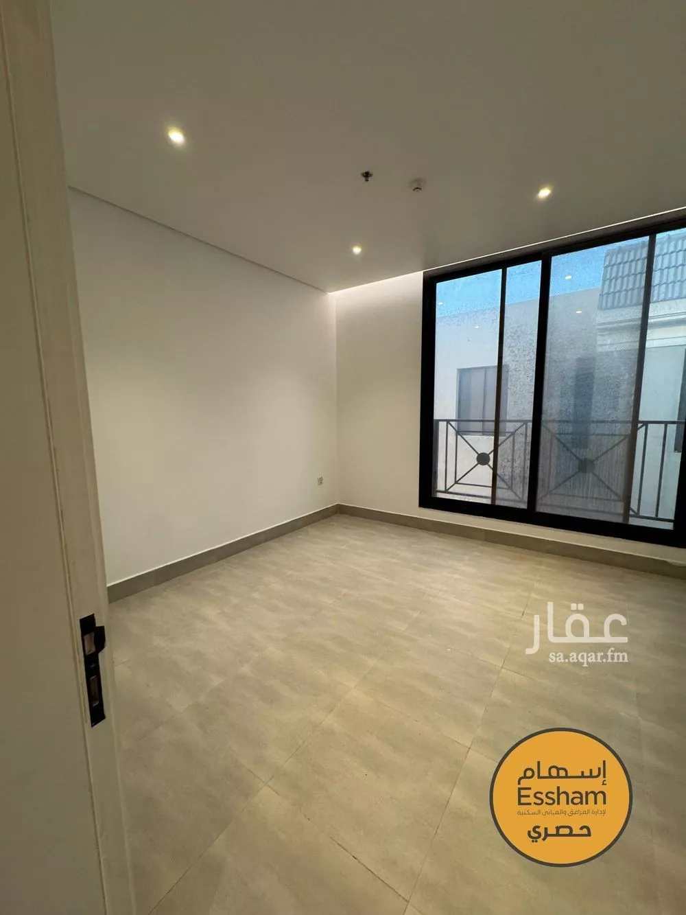 3 bedroom apartment in Al Bahr 5