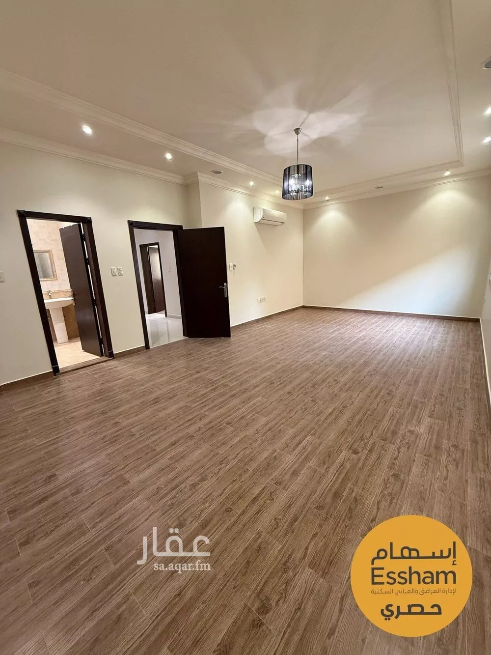 4 bedroom villa in Al Nuzhah, Eastern Province 10