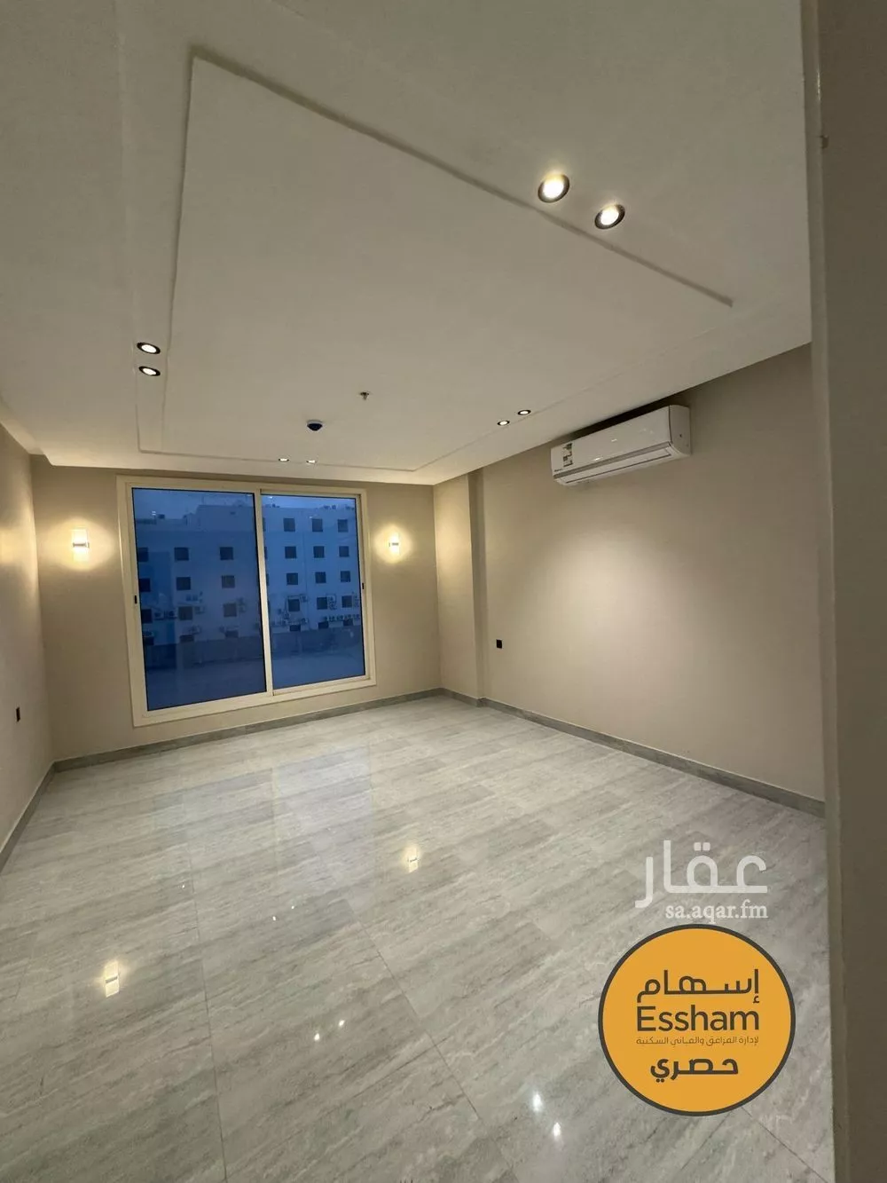 شقة 3 غرف في الحمرا 4