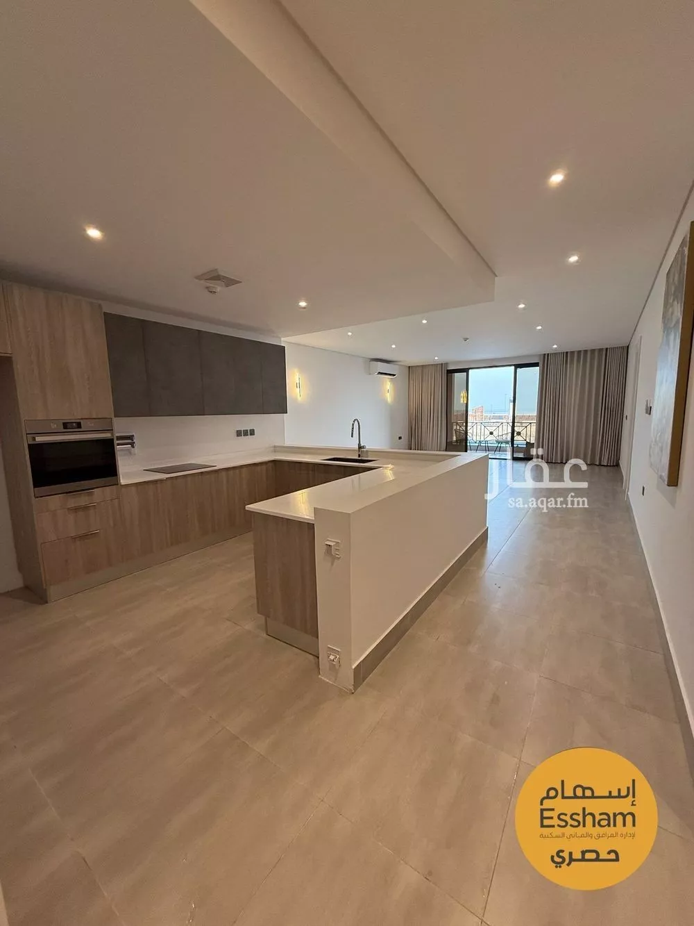 شقة 3 غرف في البحر 4