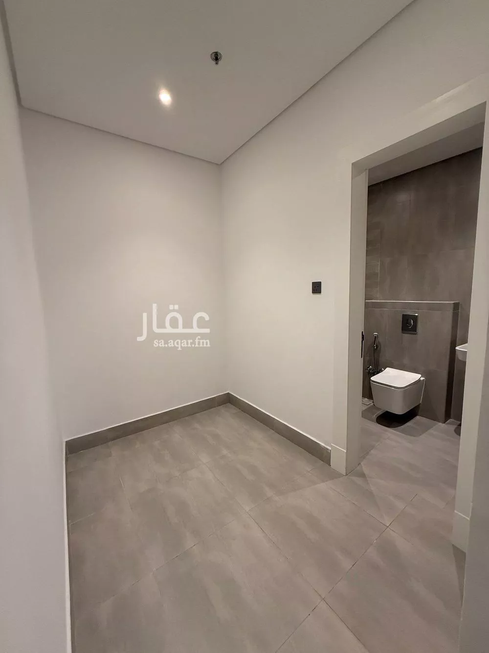 2 bedroom apartment in Al Bahr, Eastern Province 4