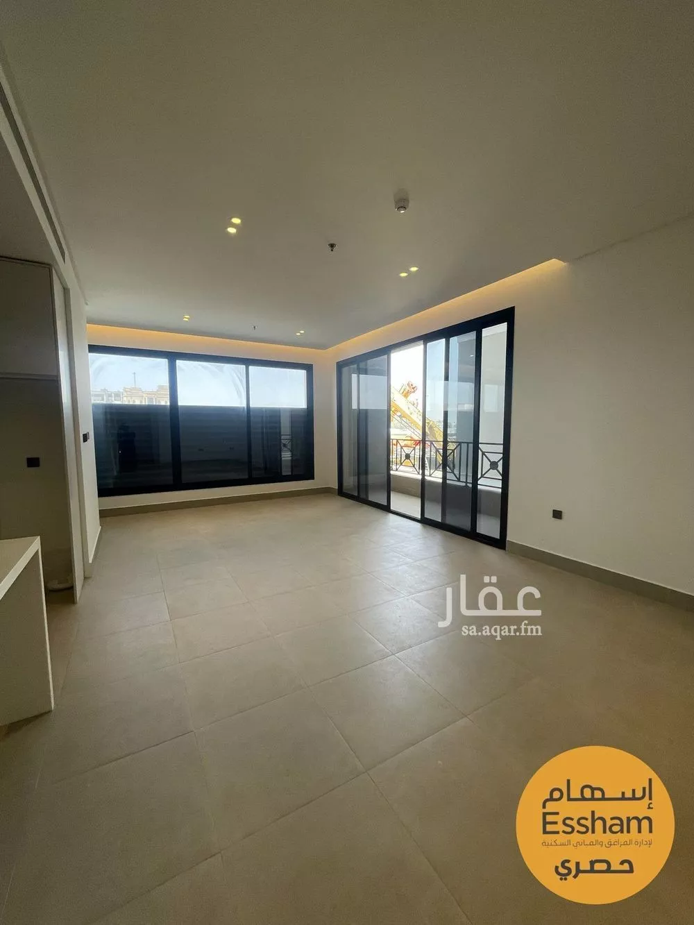 3 bedroom apartment in Al Hizam Al Thahabi 2