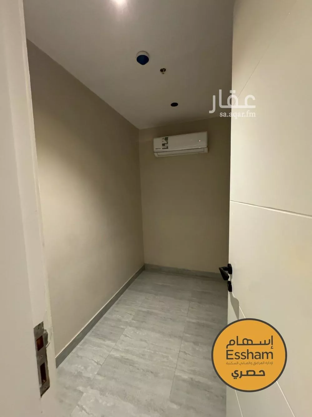 شقة 3 غرف في الحمرا 5