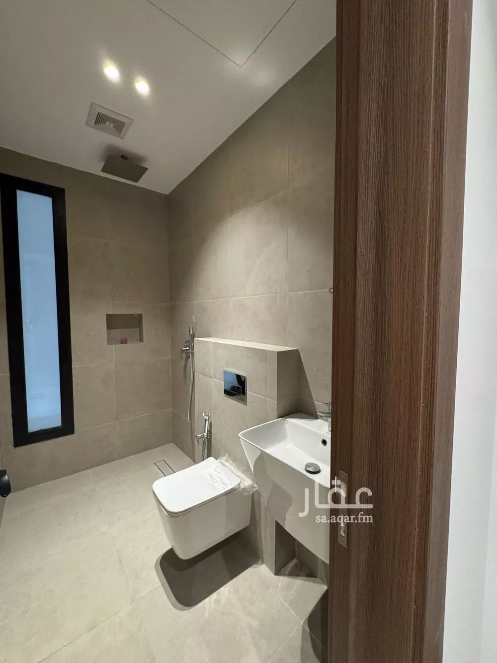 شقة 3 غرف في الحزام الذهبي 5