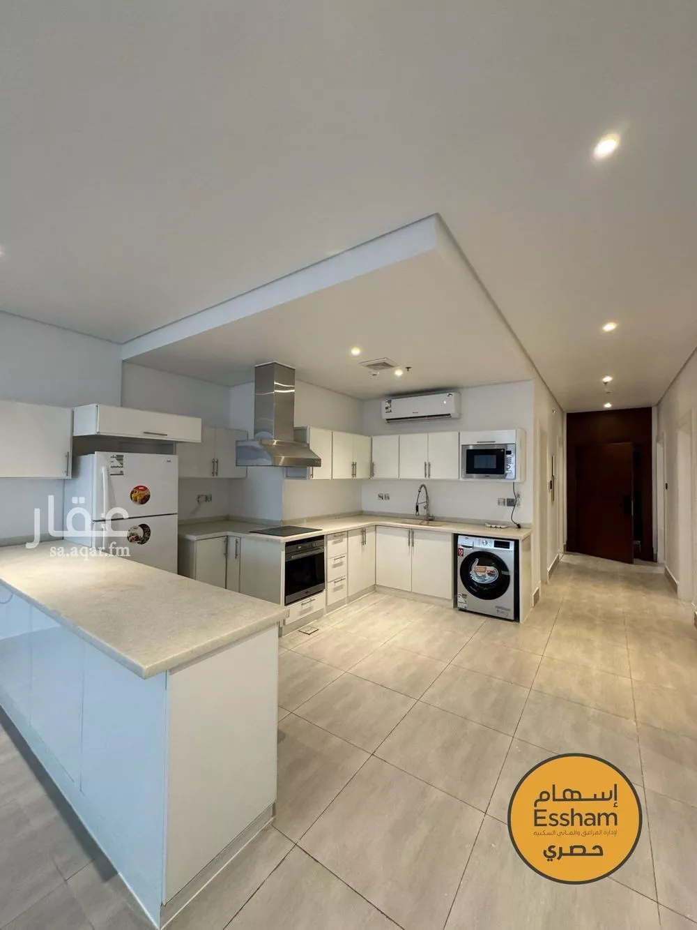 3 bedroom apartment in Al Bahr 2