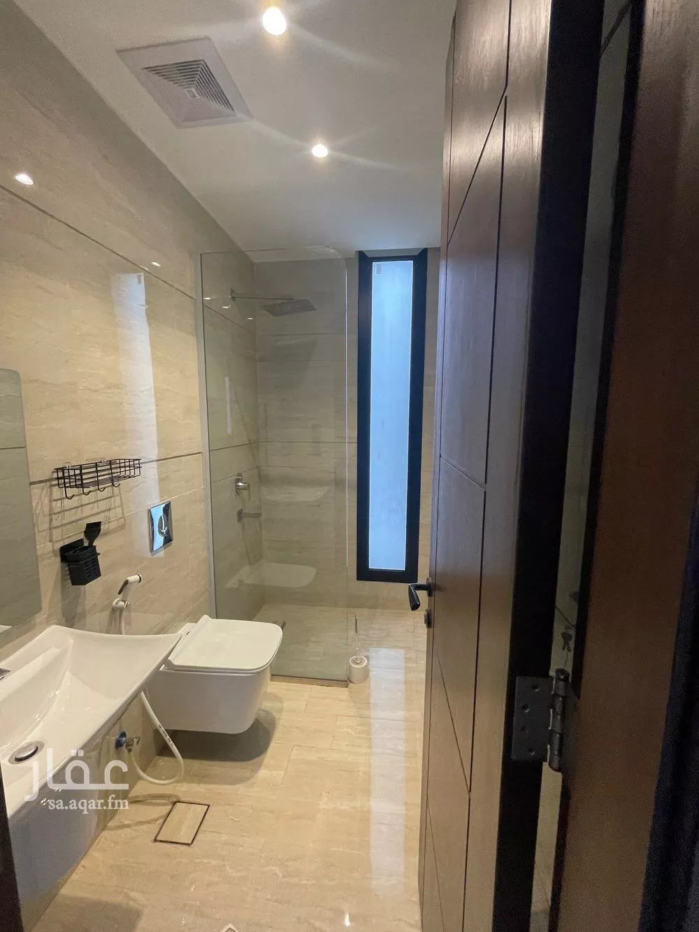 شقة 2 غرف في السيف 4