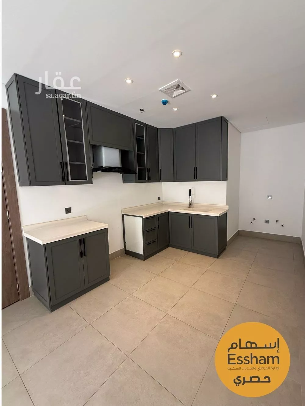 شقة 3 غرف في المنتزة 4