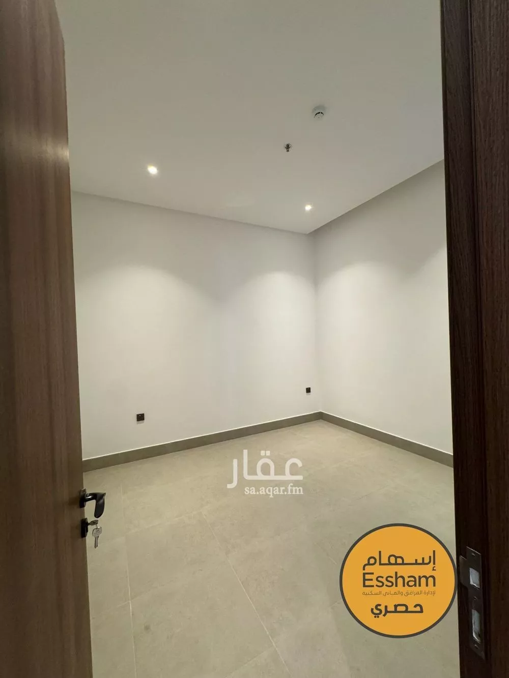 شقة 3 غرف في الحزام الذهبي 4