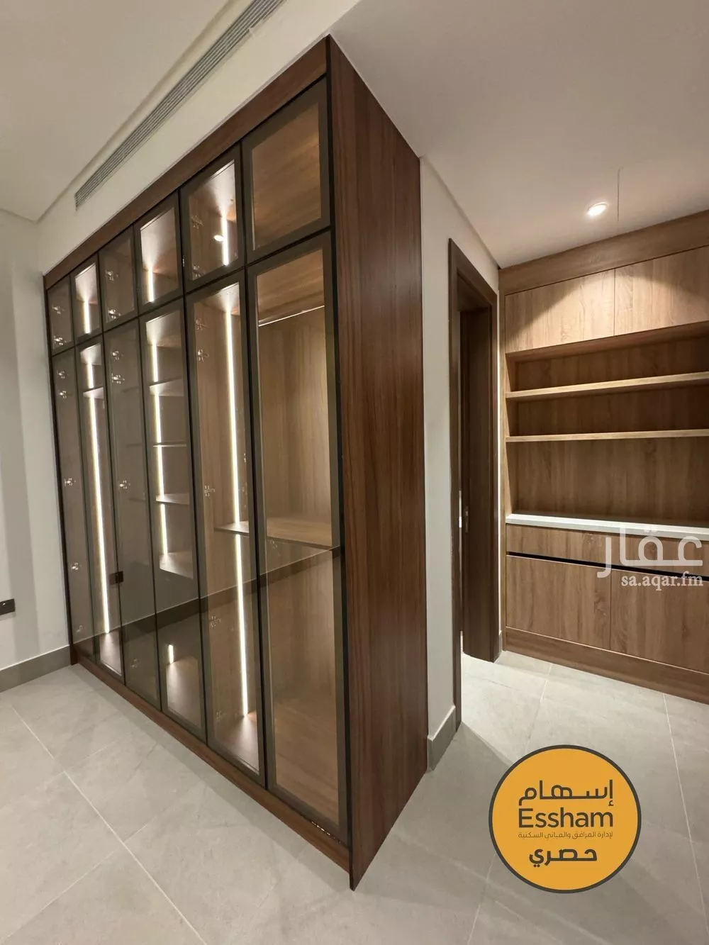 شقة 3 غرف في الحزام الذهبي 4