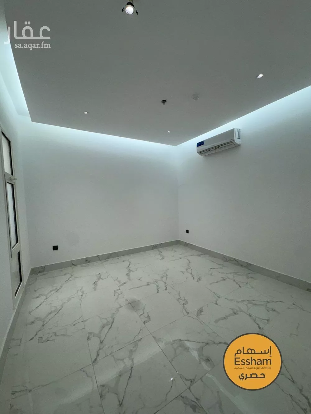 شقة 3 غرف في الحمرا 5