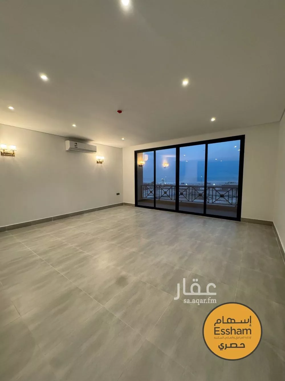 شقة 3 غرف في البحر 4